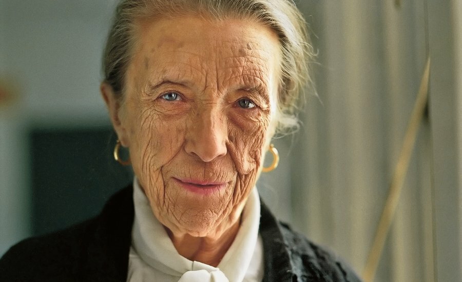 louise-bourgeois-portrait